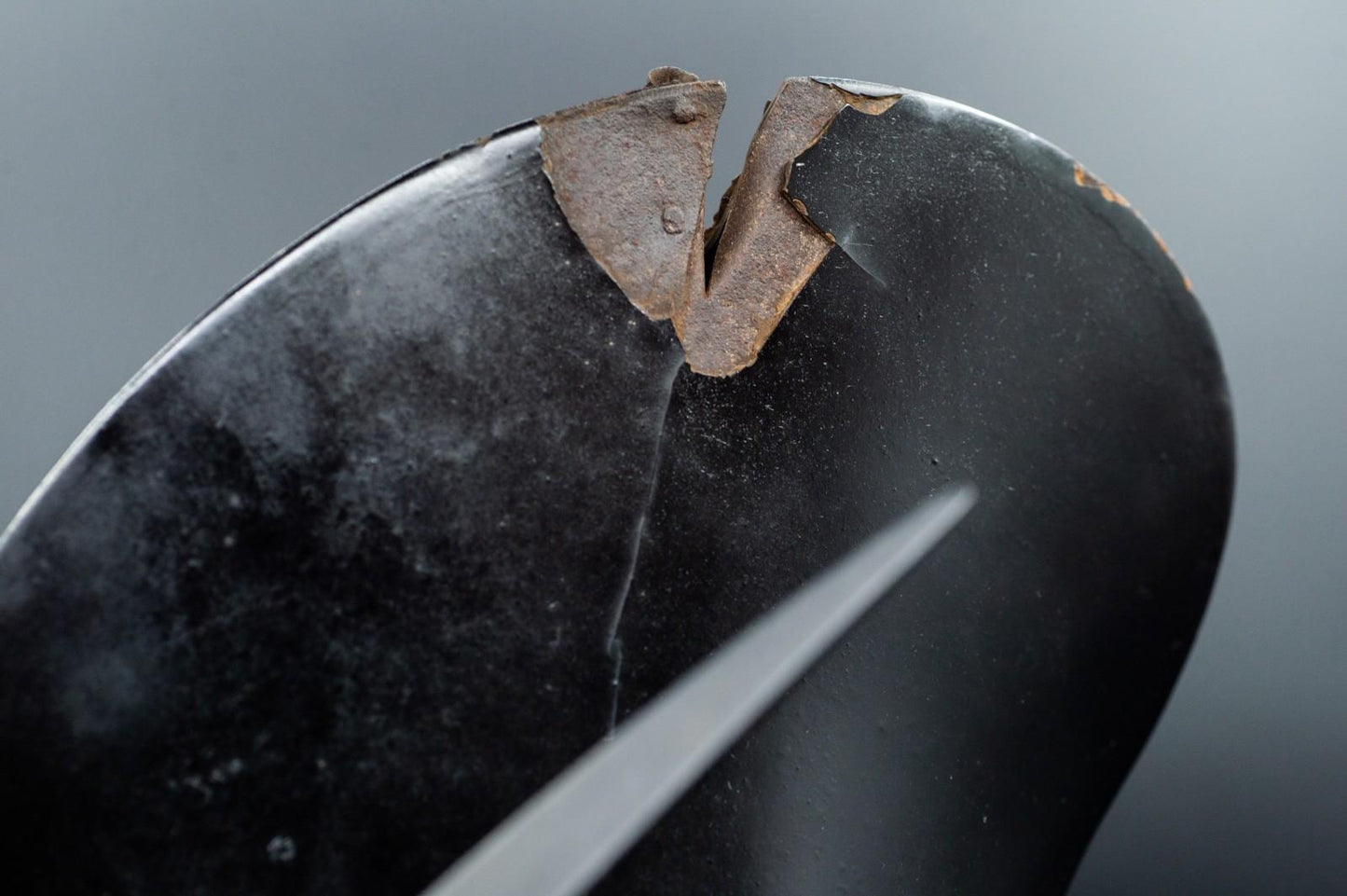 Super Rare Genuine Antique Samurai Helmet with SWORD WOUND KABUTO Edo Period F/S