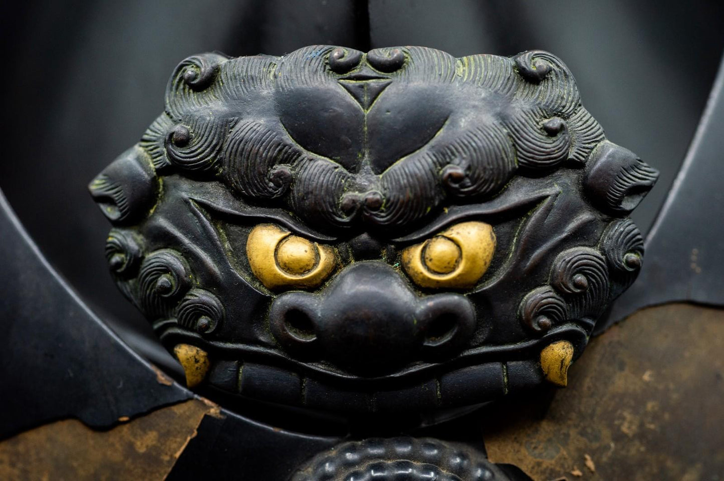 Super Rare Genuine Antique Samurai Helmet with SWORD WOUND KABUTO Edo Period F/S