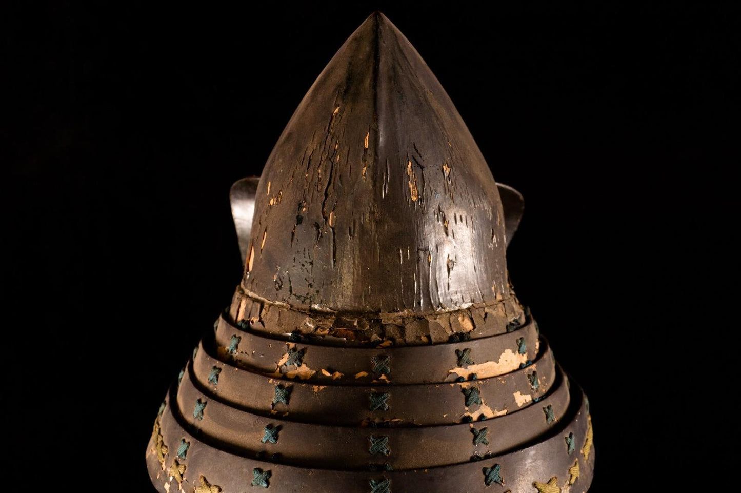 Genuine Samurai Armor Life Size Yoroi w/chest Edo Period Japanese Antique 32