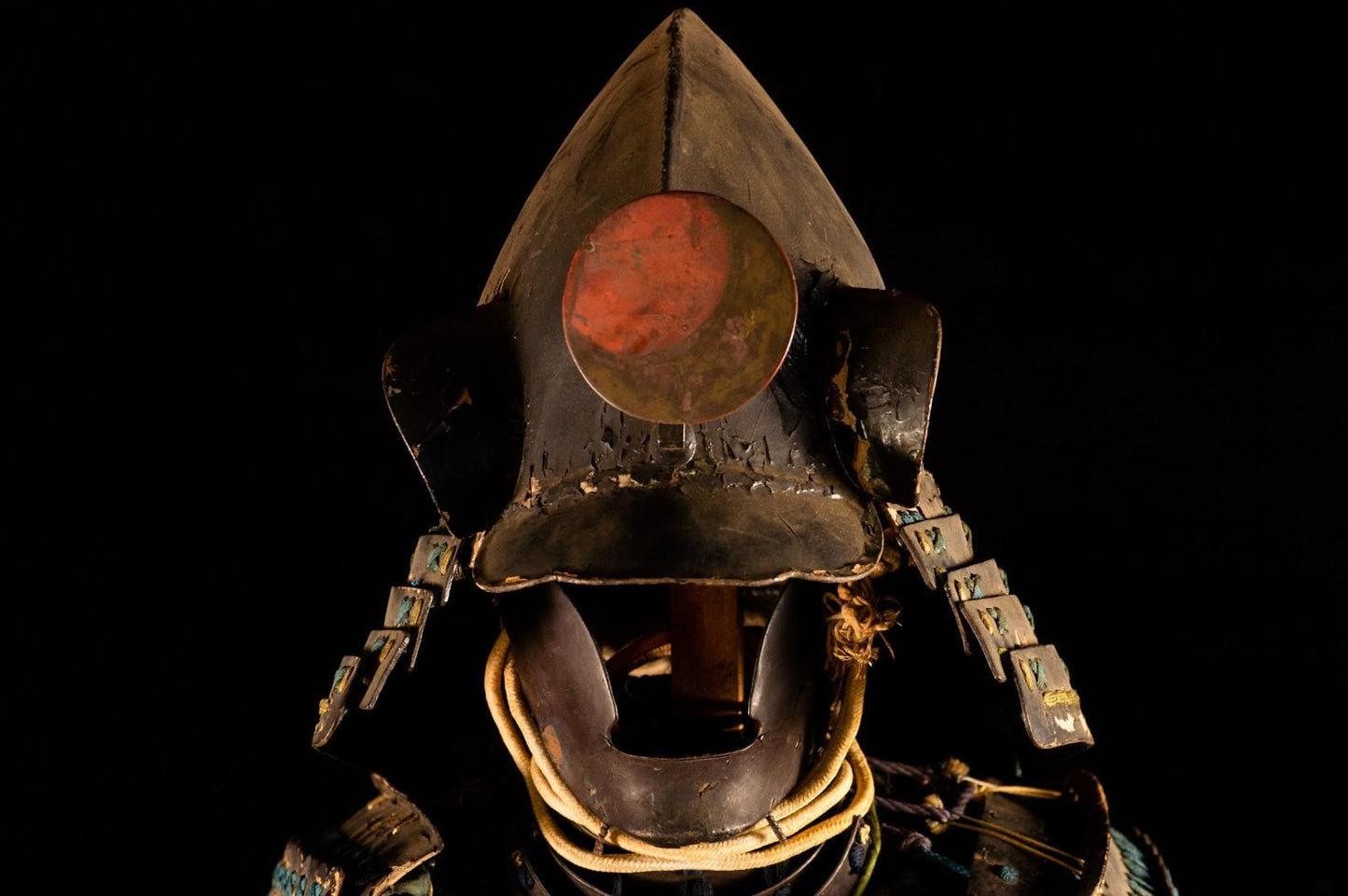 Genuine Samurai Armor Life Size Yoroi w/chest Edo Period Japanese Antique 32