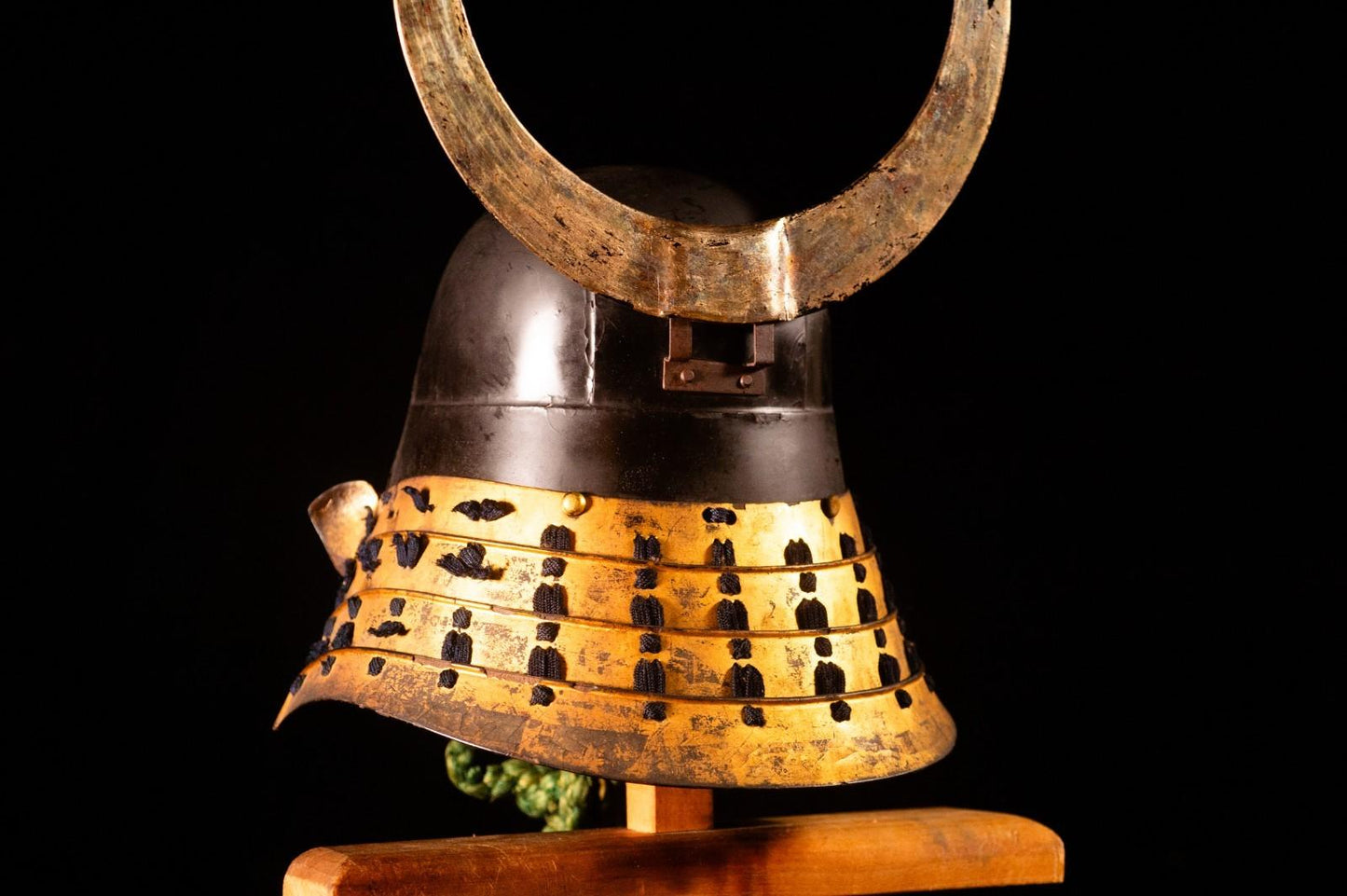 Genuine Antique Samurai Helmet KABUTO Edo PeriodF/S 64