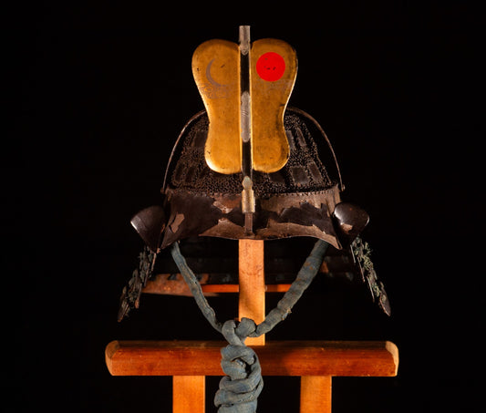 Genuine Antique Samurai Helmet KABUTO Edo Period Iron F/S 67