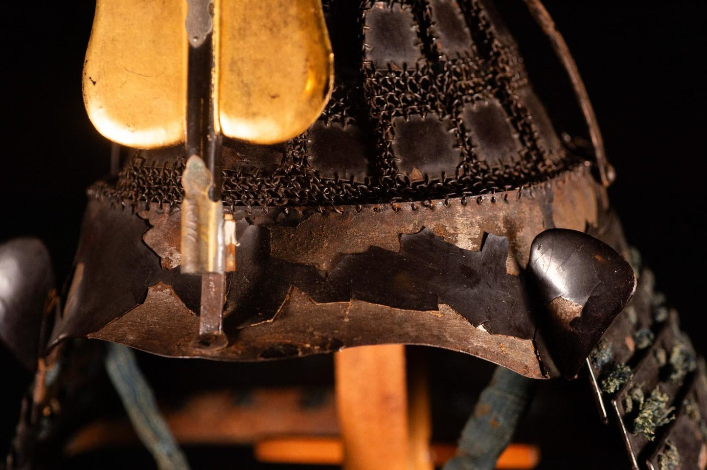 Genuine Antique Samurai Helmet KABUTO Edo Period Iron F/S 67