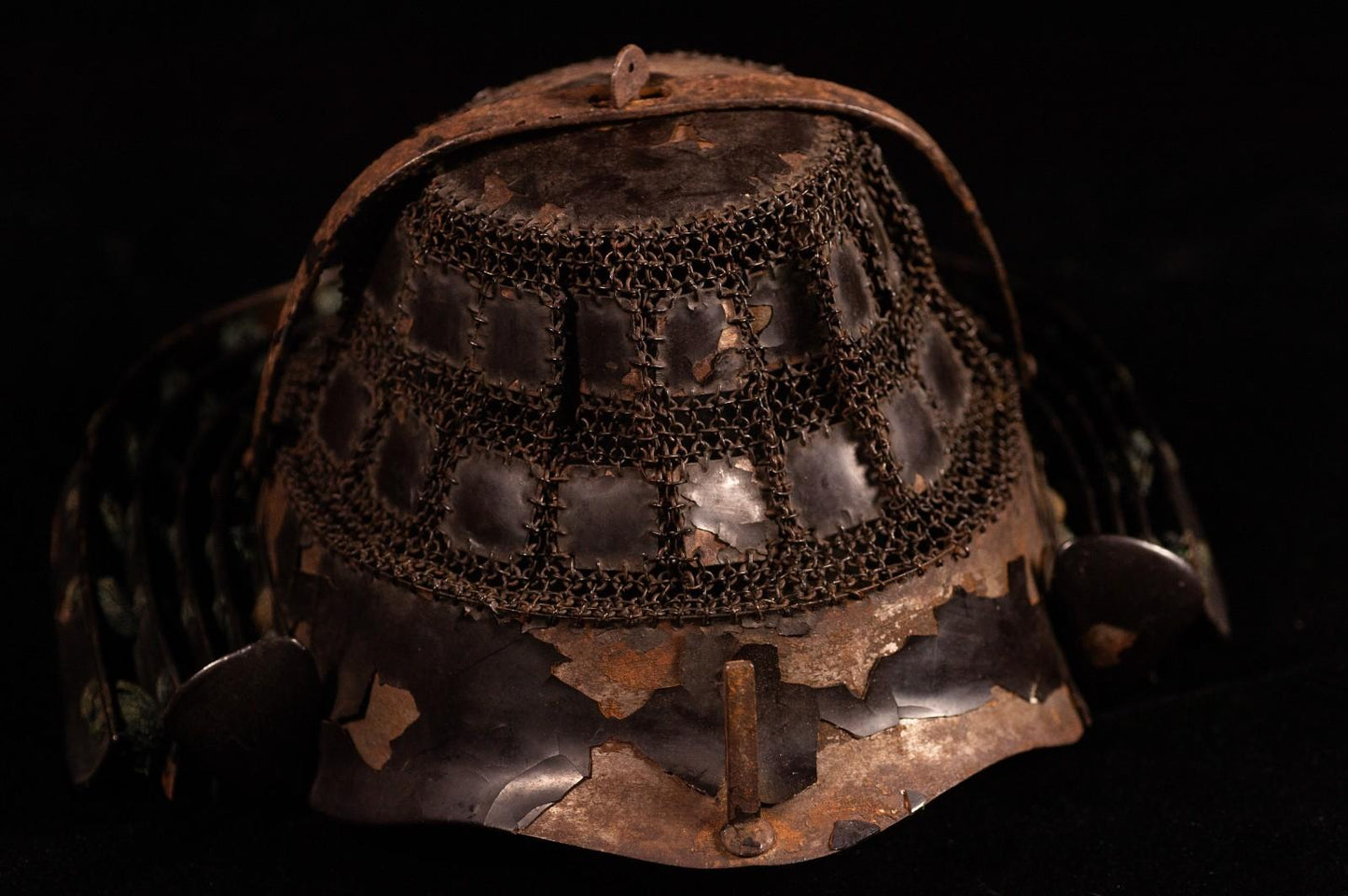 Genuine Antique Samurai Helmet KABUTO Edo Period Iron F/S 67
