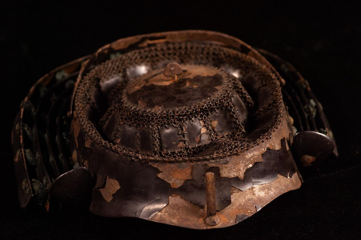 Genuine Antique Samurai Helmet KABUTO Edo Period Iron F/S 67