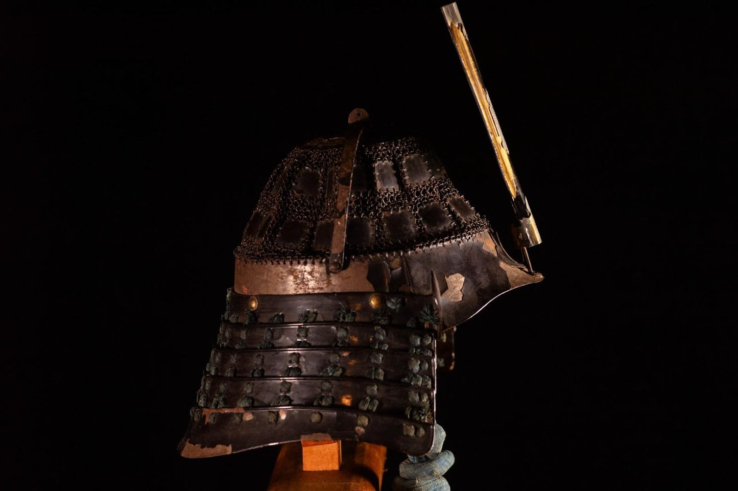 Genuine Antique Samurai Helmet KABUTO Edo Period Iron F/S 67