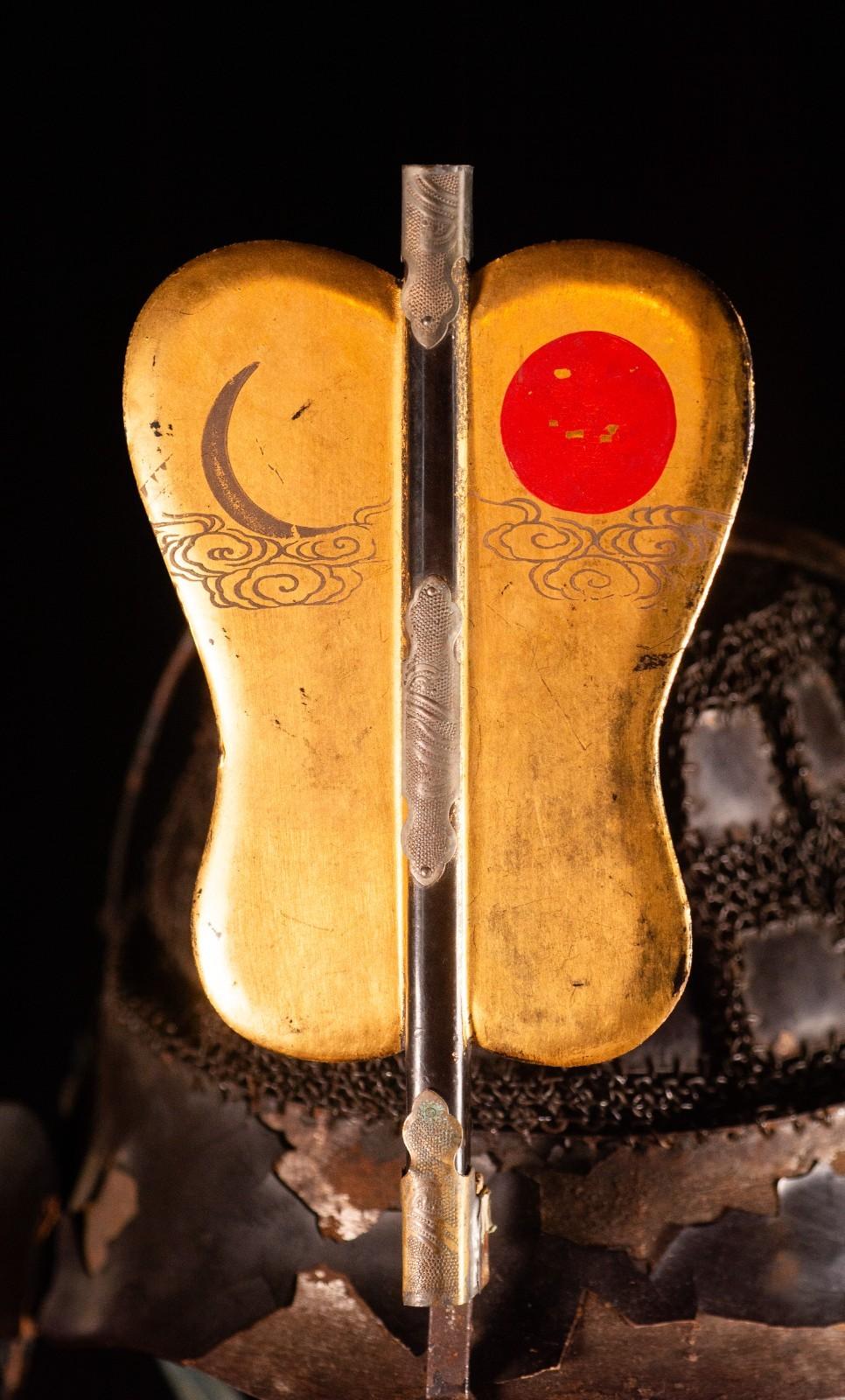 Genuine Antique Samurai Helmet KABUTO Edo Period Iron F/S 67