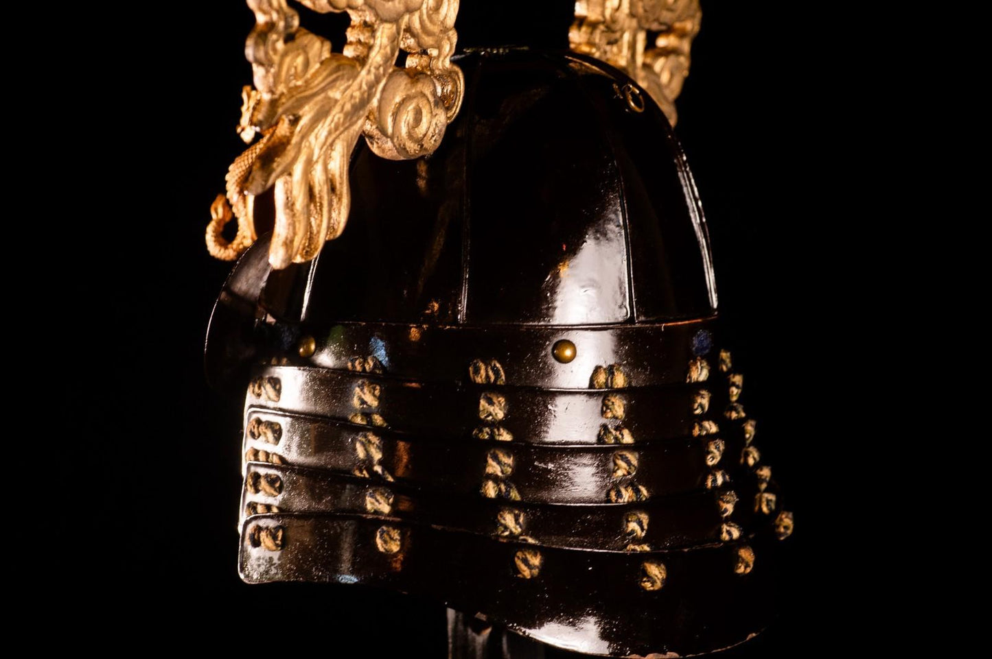 Genuine Antique Samurai Helmet Dragon KABUTO Edo PeriodF/S 73