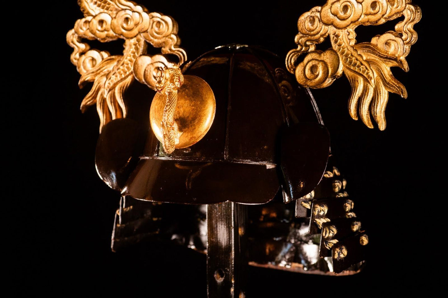 Genuine Antique Samurai Helmet Dragon KABUTO Edo PeriodF/S 73