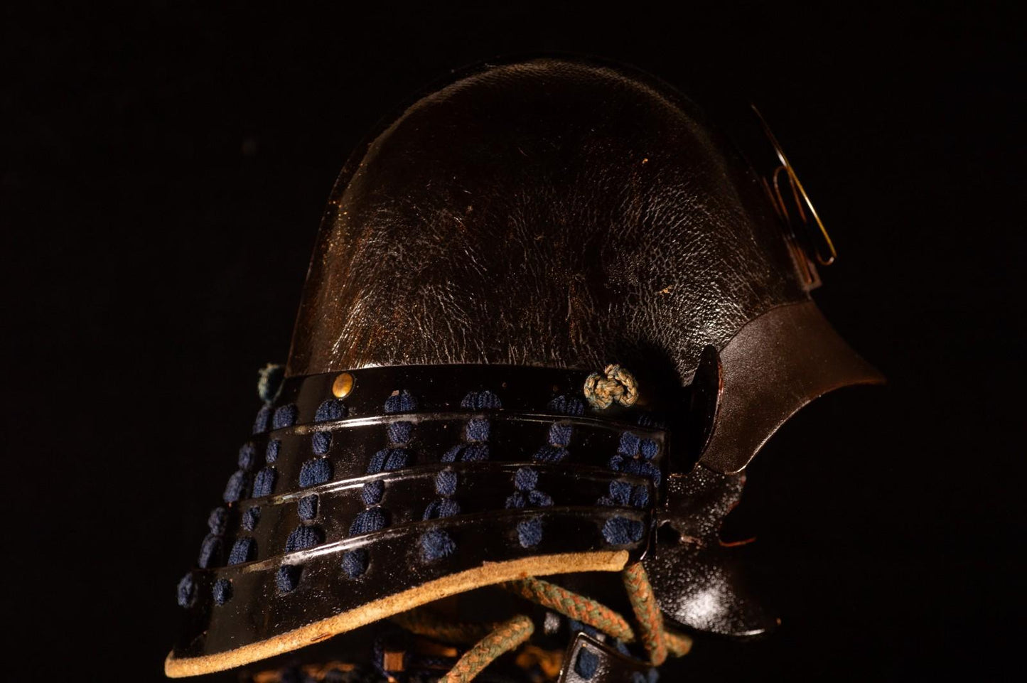 Genuine Samurai Armor Life Size Yoroi Edo Period Japanese Antique 42 Kabuto