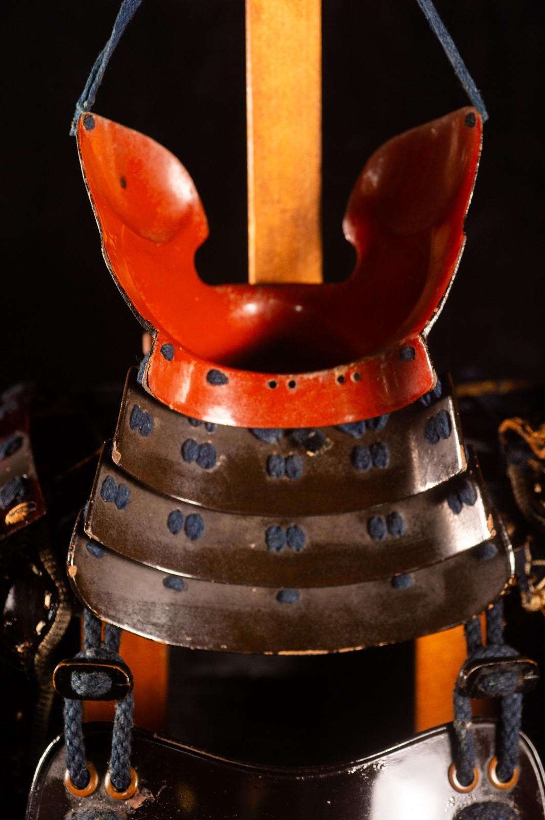 Genuine Samurai Armor Life Size Yoroi Edo Period Japanese Antique 42 Kabuto