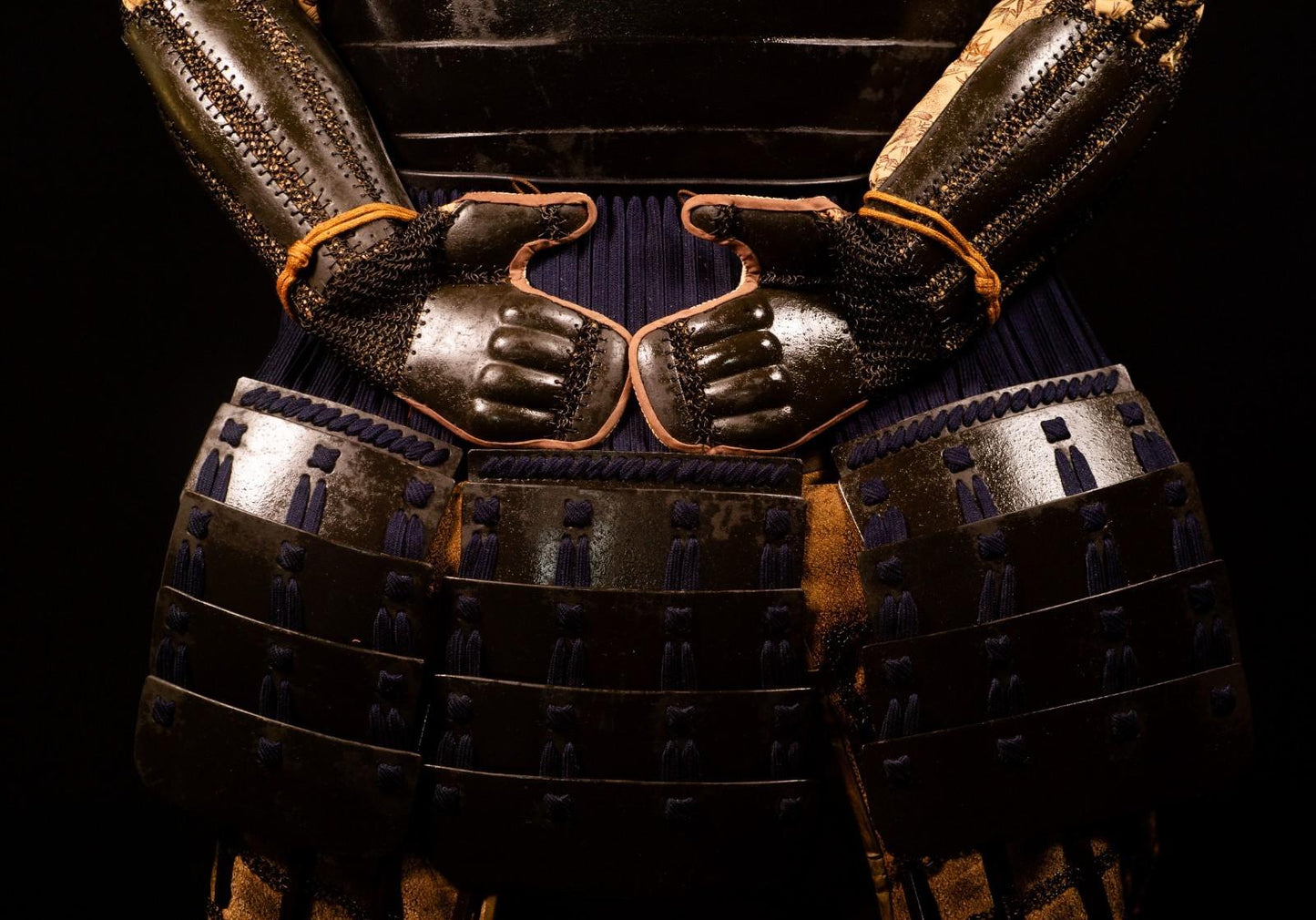 Samurai Armor Life Size Yoroi w/chest Edo Period Japanese Antique 49