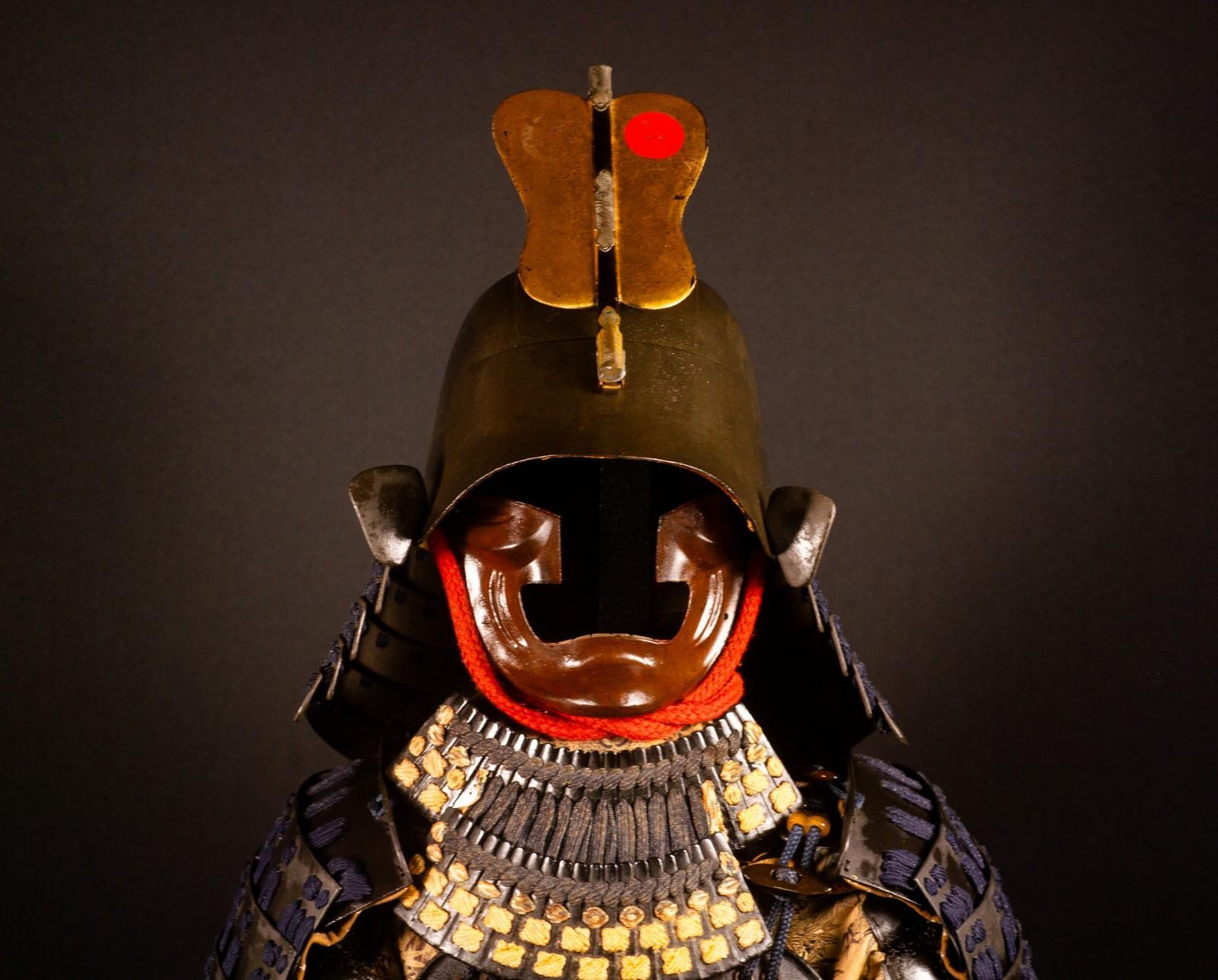 Samurai Armor Life Size Yoroi w/chest Edo Period Japanese Antique 49