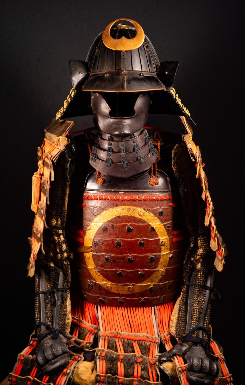 Samurai Armor Life Size Yoroi w/chest Edo Period Japanese Antique 55