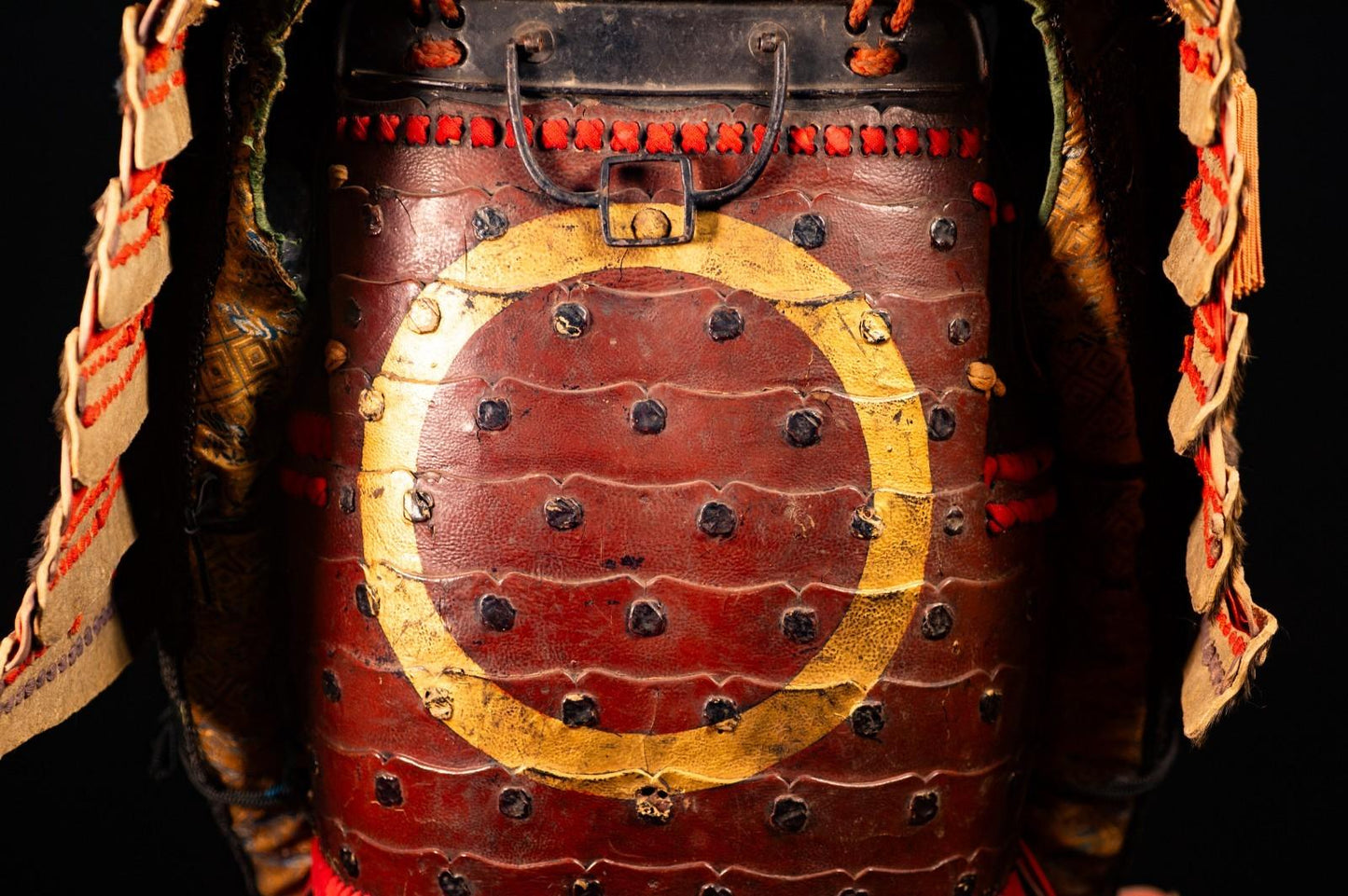 Samurai Armor Life Size Yoroi w/chest Edo Period Japanese Antique 55