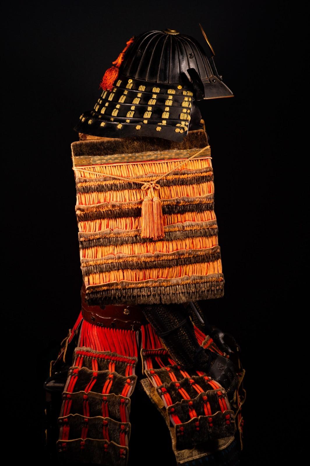 Samurai Armor Life Size Yoroi w/chest Edo Period Japanese Antique 55