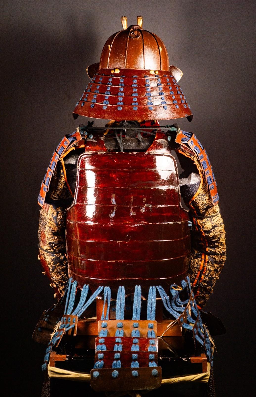 Genuine Samurai Armor Life Size Yoroi w/chest Edo Period Japanese Antique 56