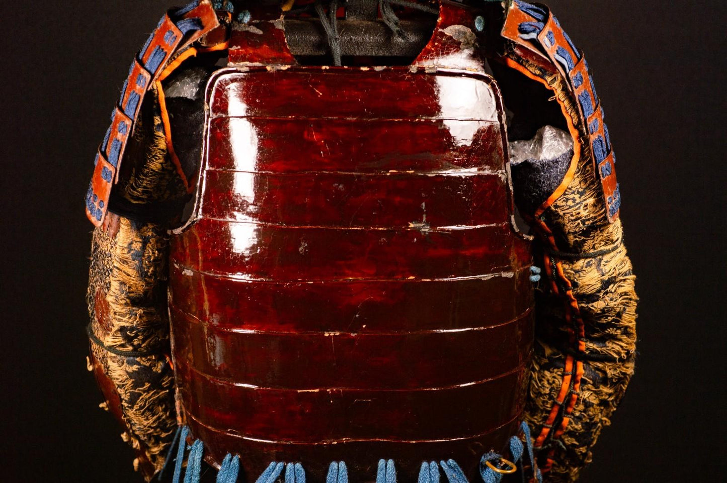 Genuine Samurai Armor Life Size Yoroi w/chest Edo Period Japanese Antique 56