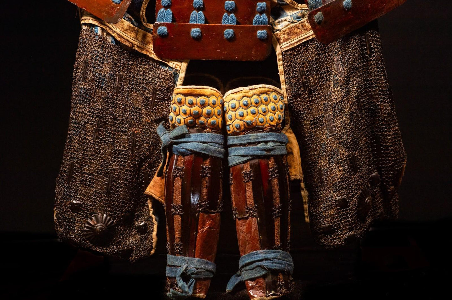 Genuine Samurai Armor Life Size Yoroi w/chest Edo Period Japanese Antique 56