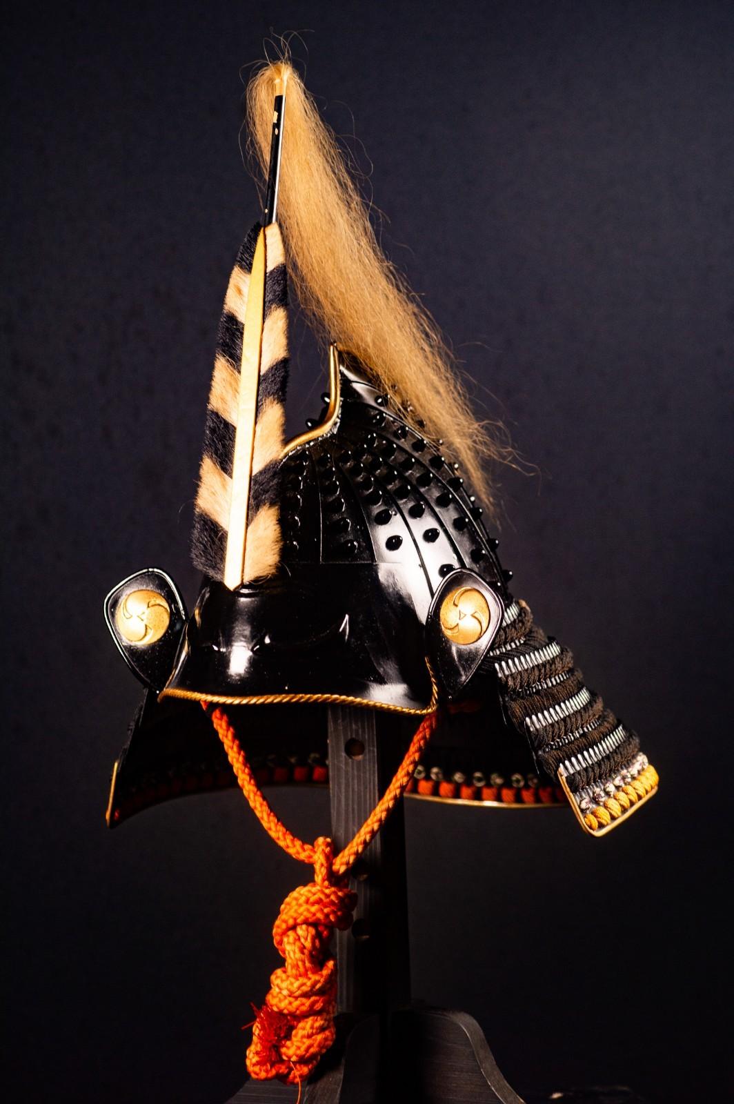 Samurai Helmet Iron  KABUTO  Japanese Armor Wearable Life-size F/S 85