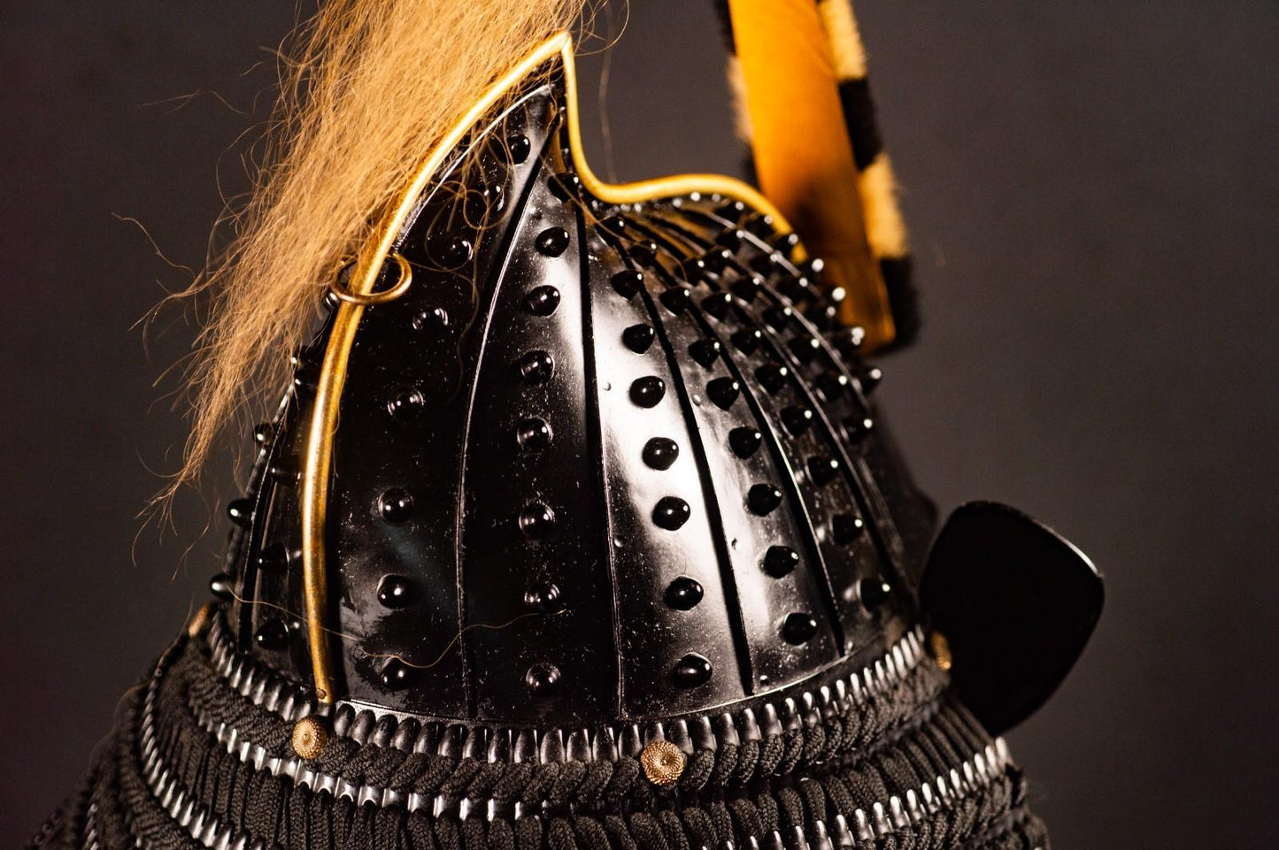 Samurai Helmet Iron  KABUTO  Japanese Armor Wearable Life-size F/S 85