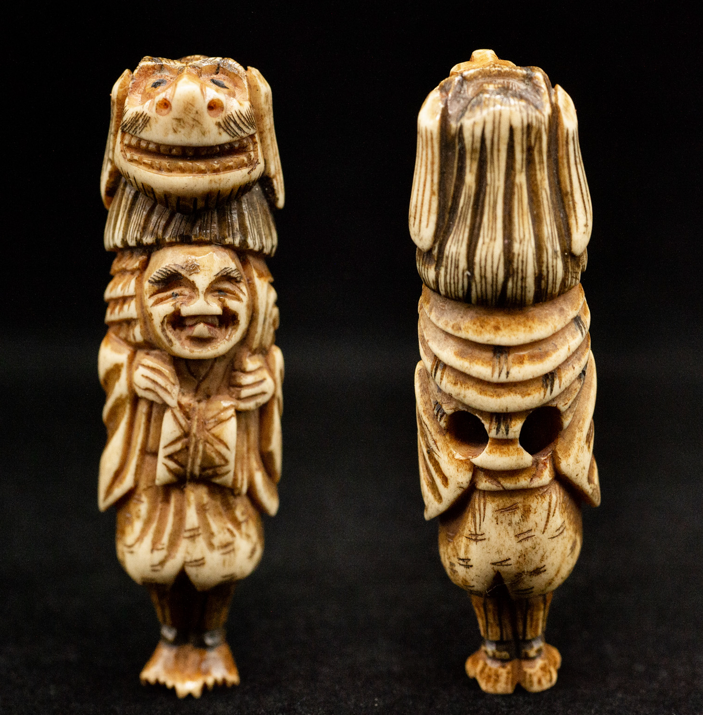 Stag Antler NETSUKE a Man carrying Shihi Japanese Edo - Meiji Antique Vintage