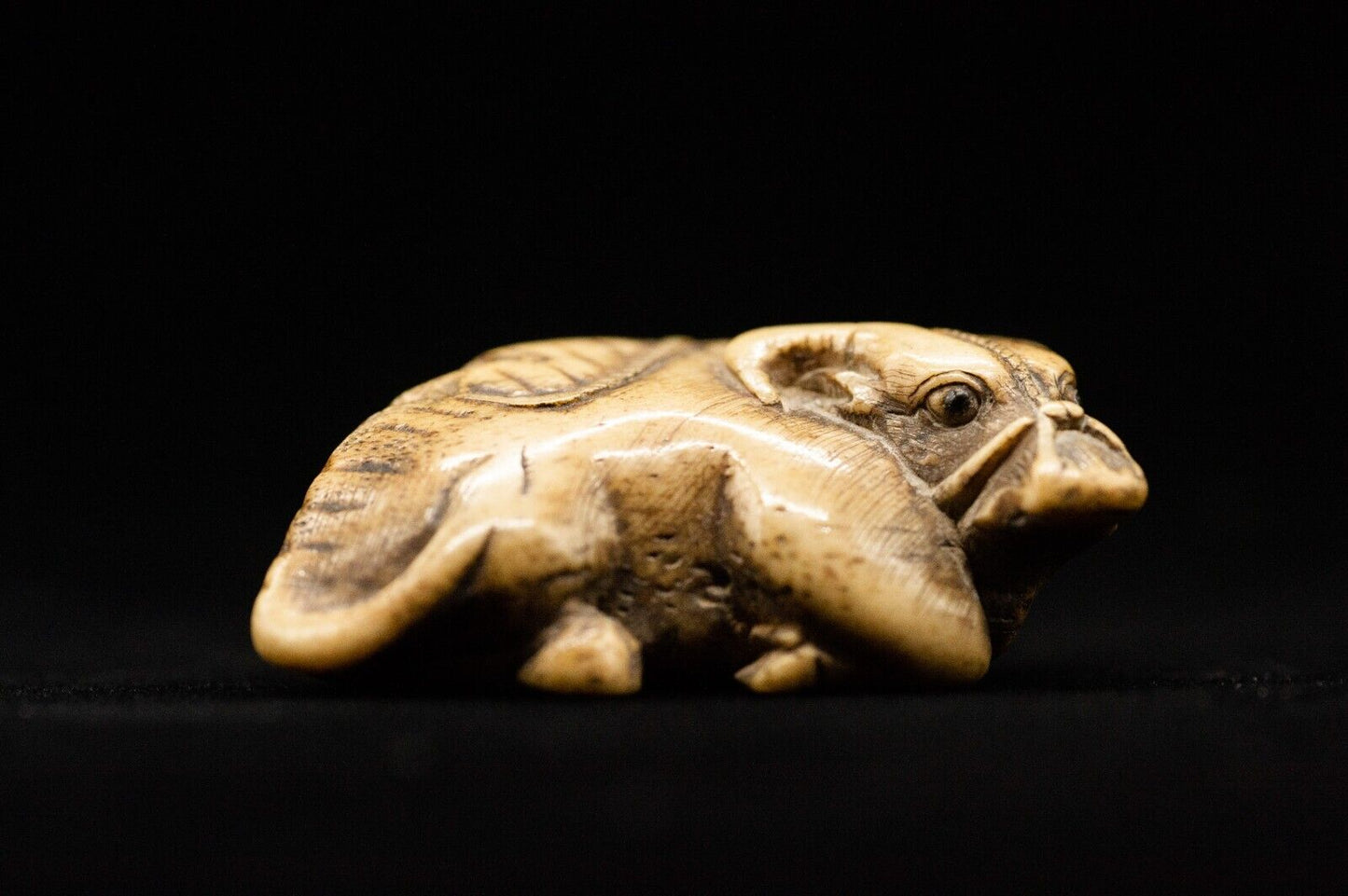 Stag Antler NETSUKE Water Buffalo Japanese Edo - Meiji Antique Vintage