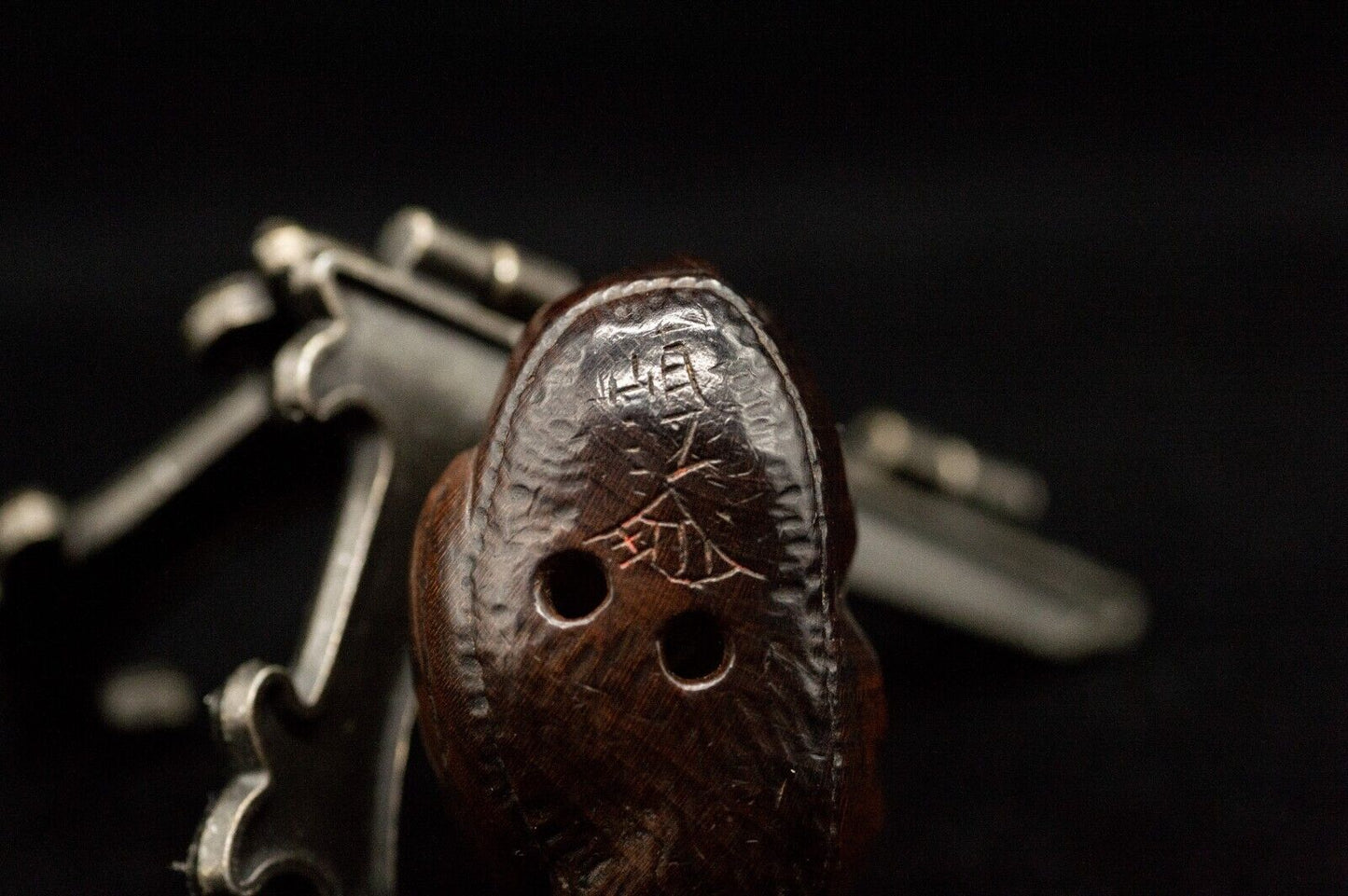 Signed Wooden Edo Period NETSUKE Minko Made, Worm‐eaten Chestnut 1740-1816