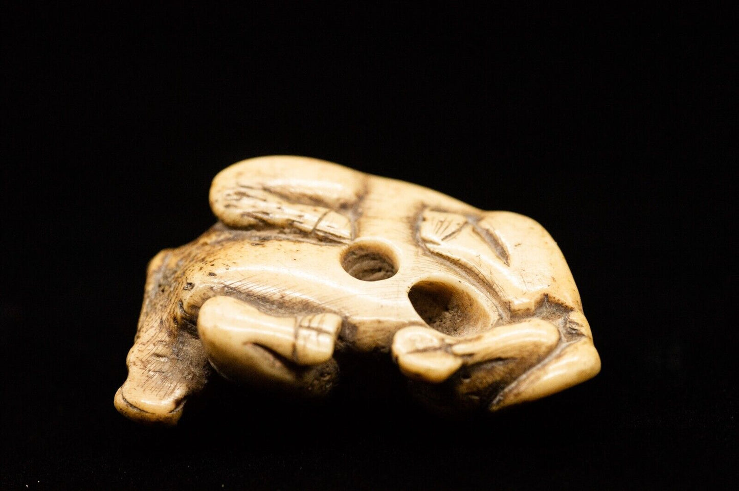 Stag Antler NETSUKE Water Buffalo Japanese Edo - Meiji Antique Vintage