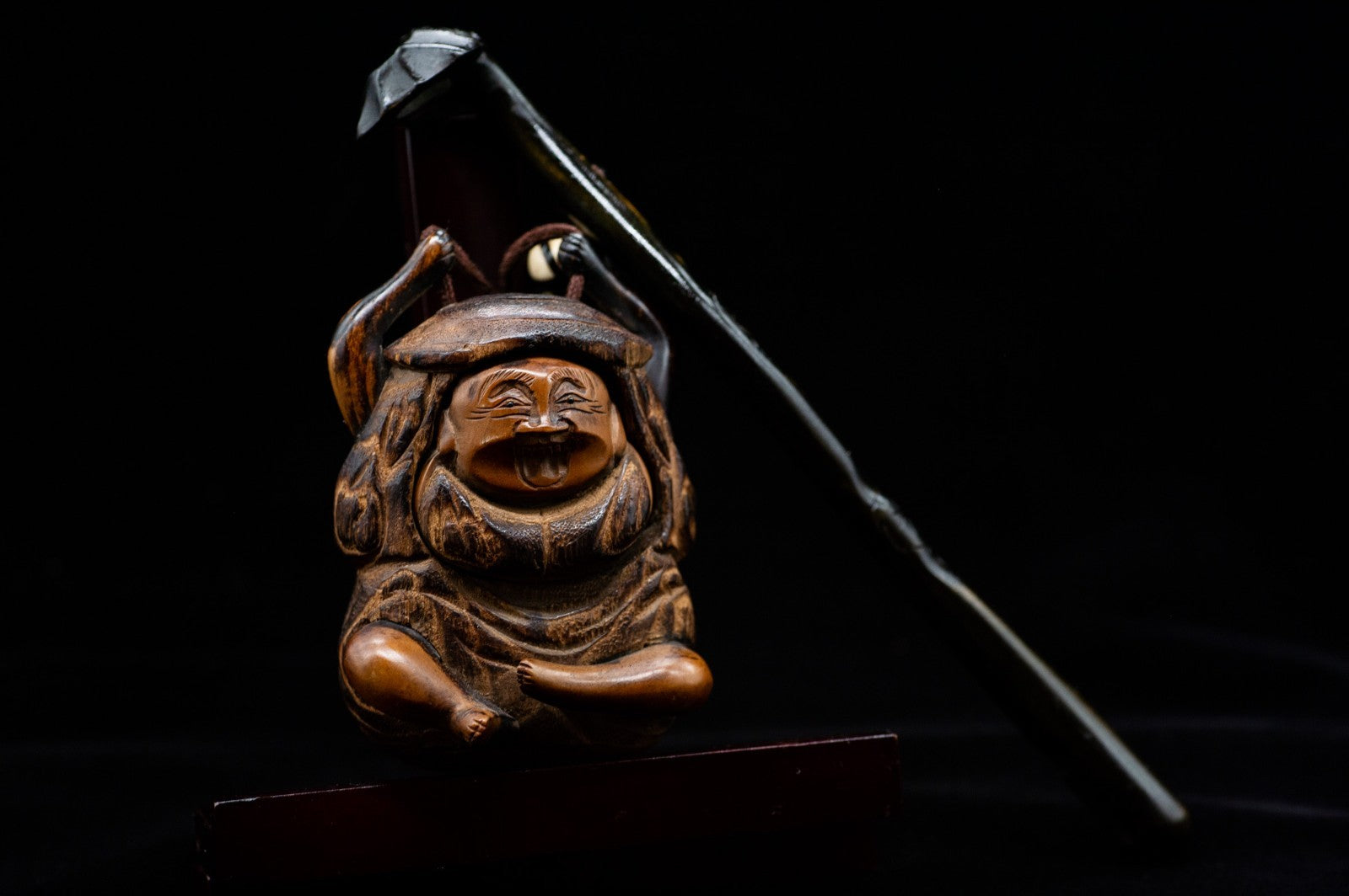 『桜』 柳左根付 　　（提げ物 /緒締め /帯留め /Netsuke） 柳左根付」のアイデア 62 件 | 根付け, 印籠, 彫刻