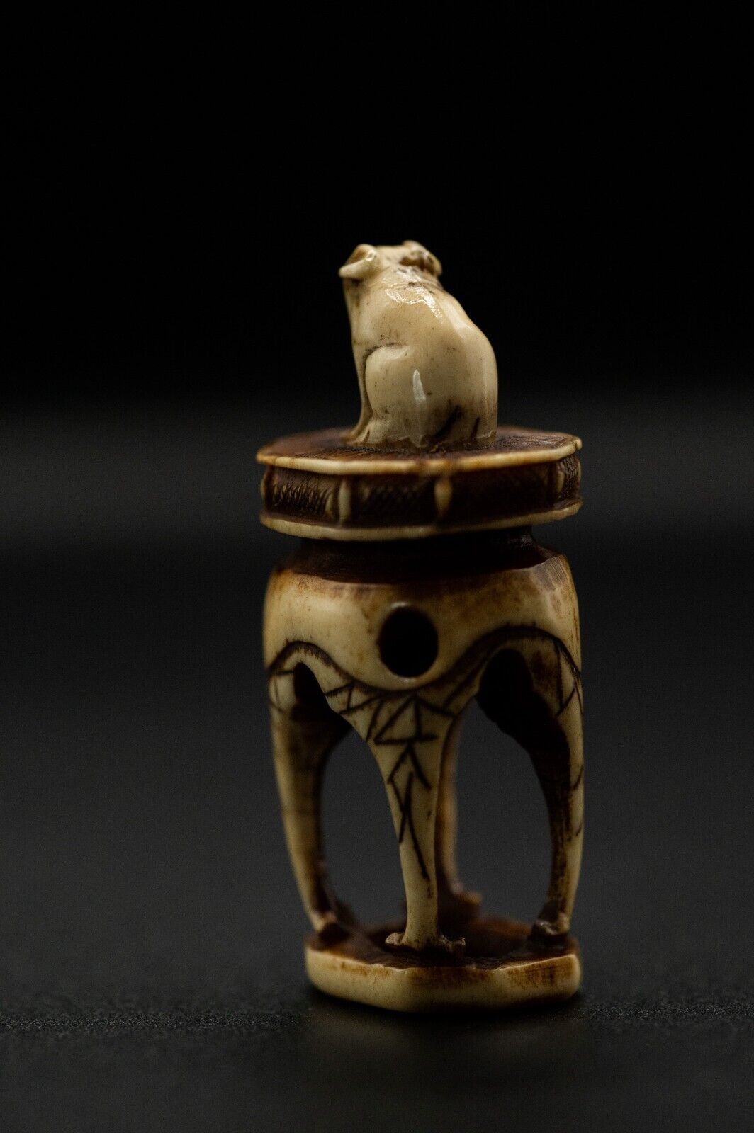 Stag Antler NETSUKE Rat / Mouse Japanese Edo Meiji Antique