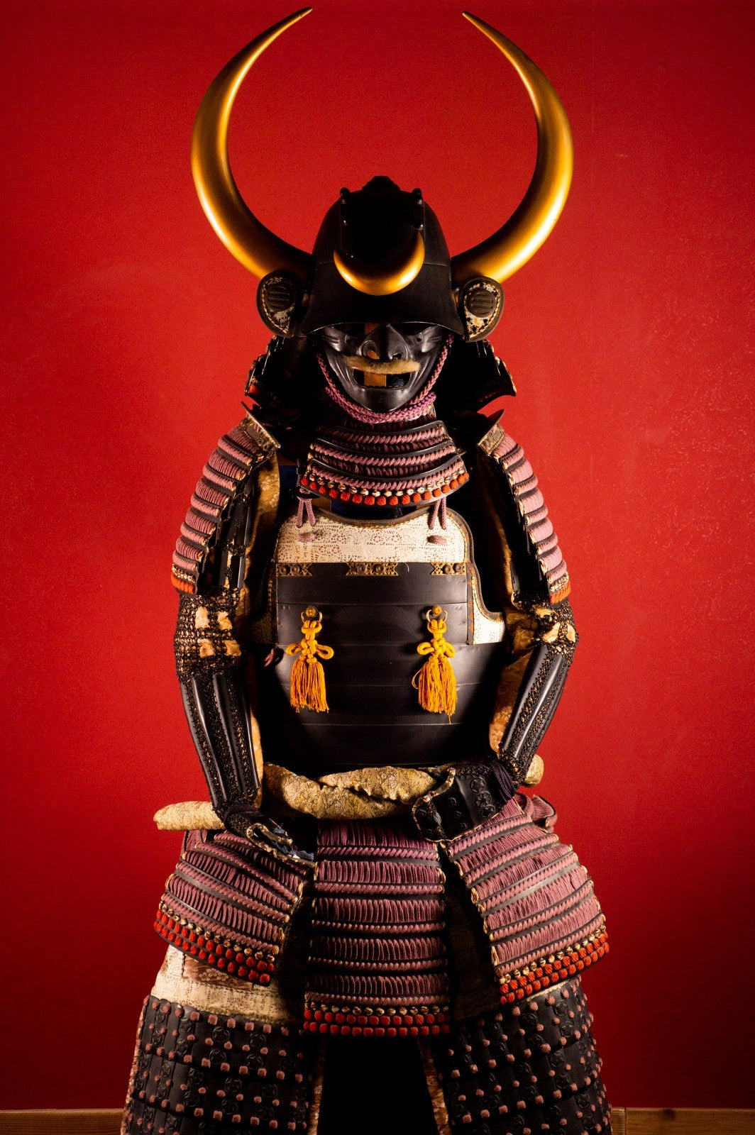 IMPERTURBABLE SHOGUN after war英国正規品インテリア Samurai Armor Yoroi Wearable Lifesize F/S w/chest Japanese