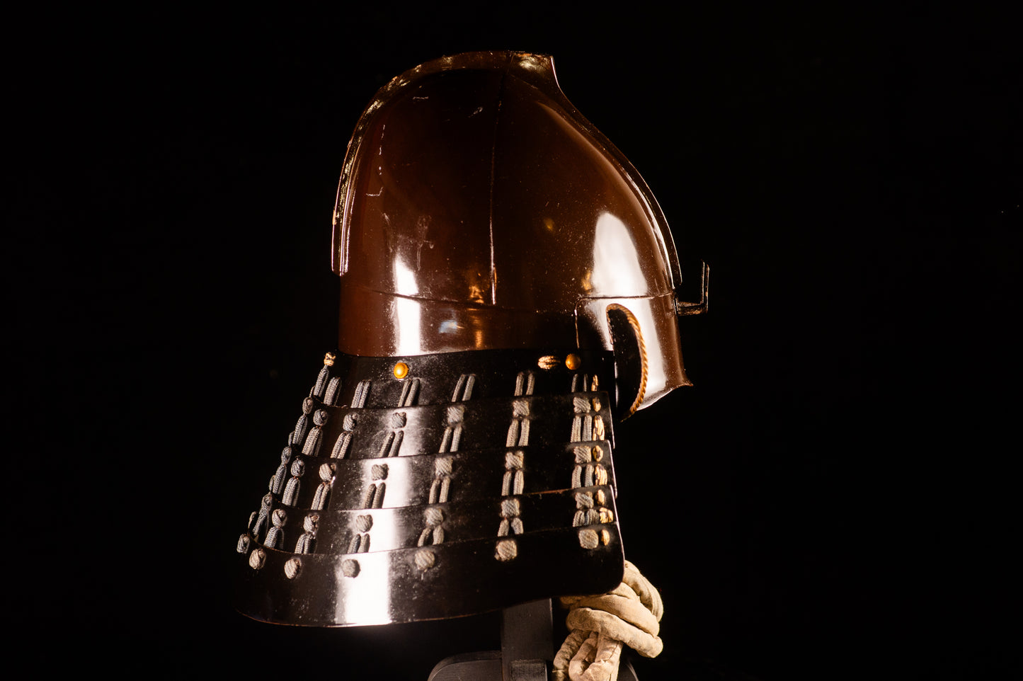 Genuine Antique Samurai Helmet KABUTO Edo Period F/S 72