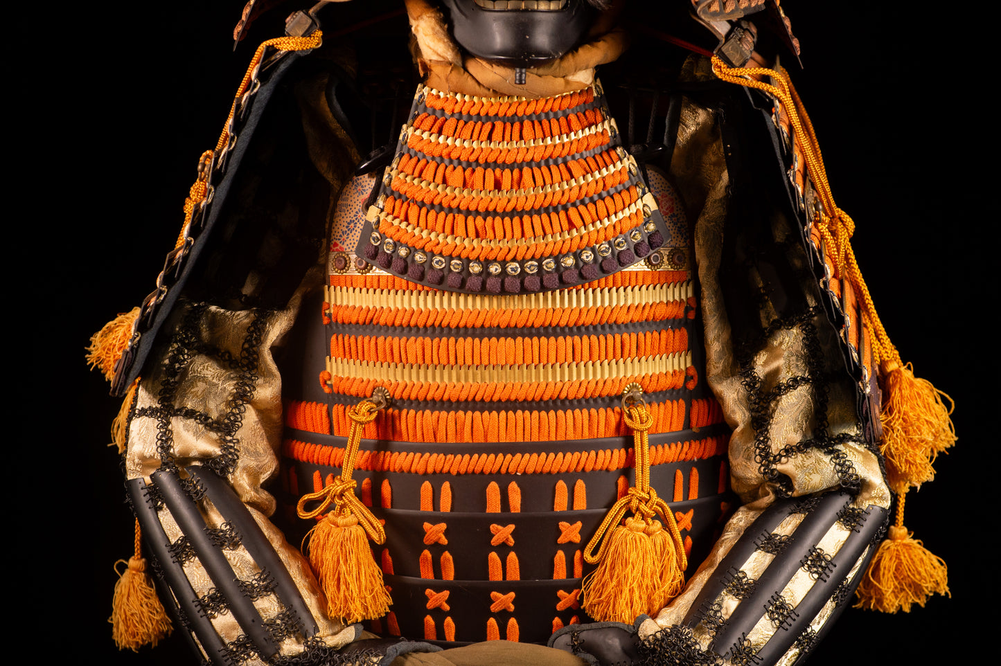 Samurai Armor  Yoroi Wearable Life-size w/chest Japanese Antique Kabuto 41