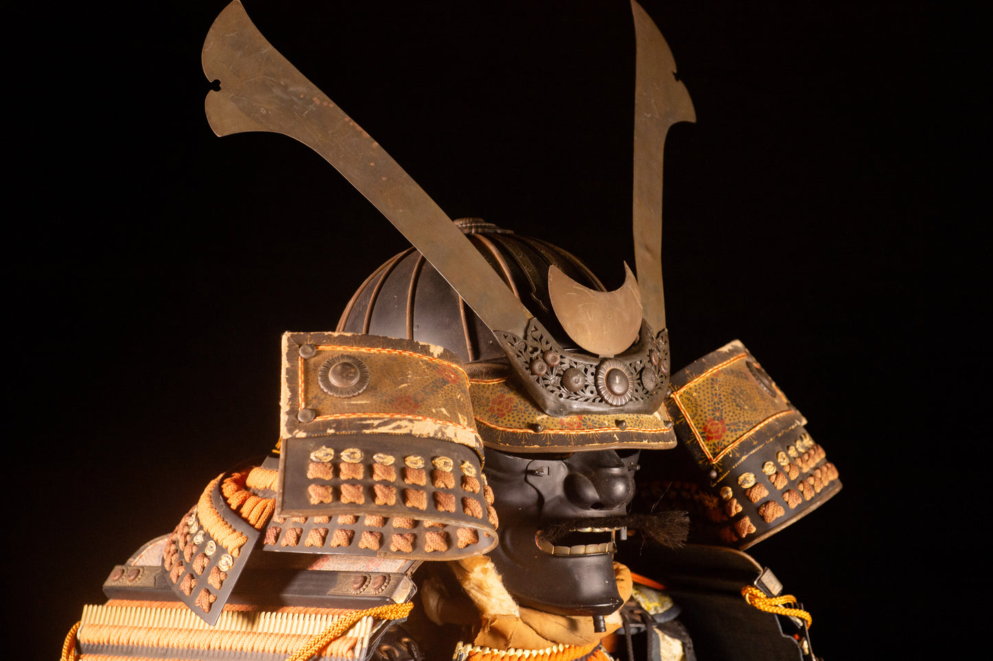 Samurai Armor  Yoroi Wearable Life-size w/chest Japanese Antique Kabuto 41