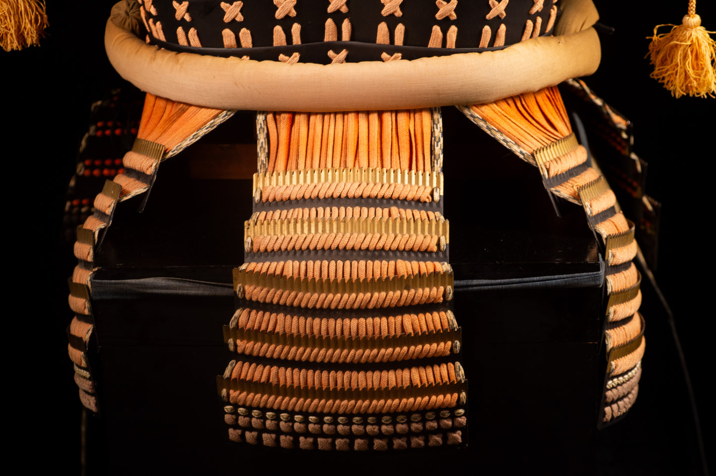 Samurai Armor  Yoroi Wearable Life-size w/chest Japanese Antique Kabuto 41