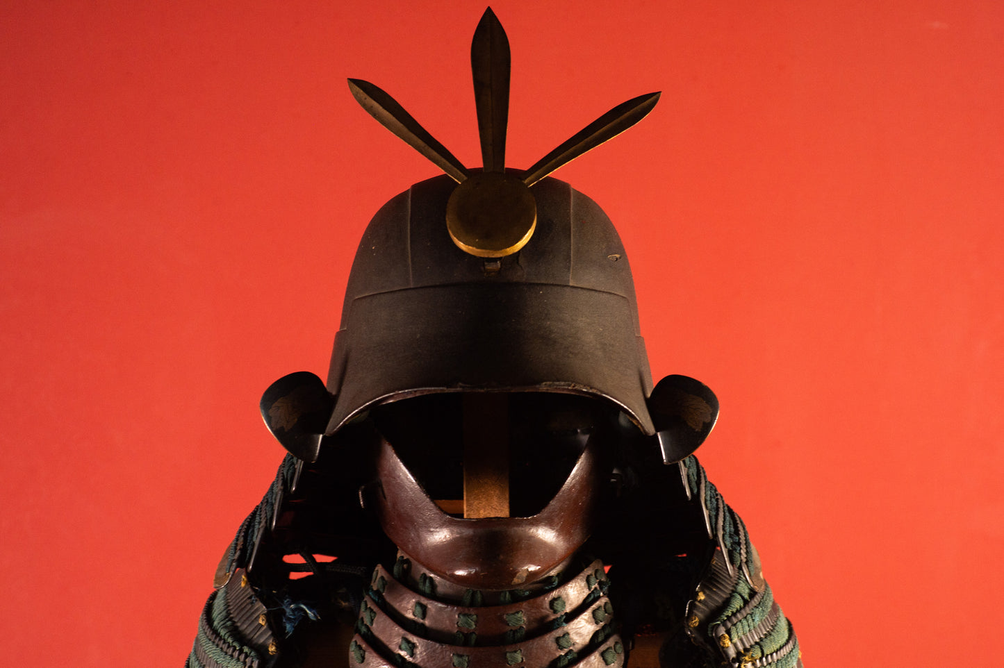 Genuine Samurai Armor Life Size Yoroi w/chest Edo Period Japanese Antique Kabuto