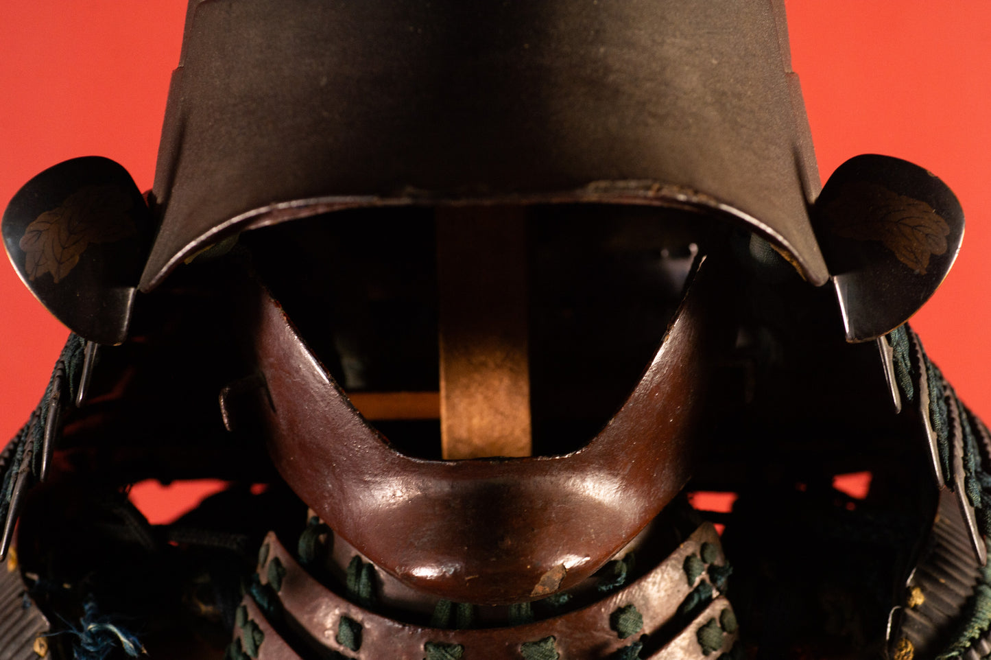 Genuine Samurai Armor Life Size Yoroi w/chest Edo Period Japanese Antique Kabuto