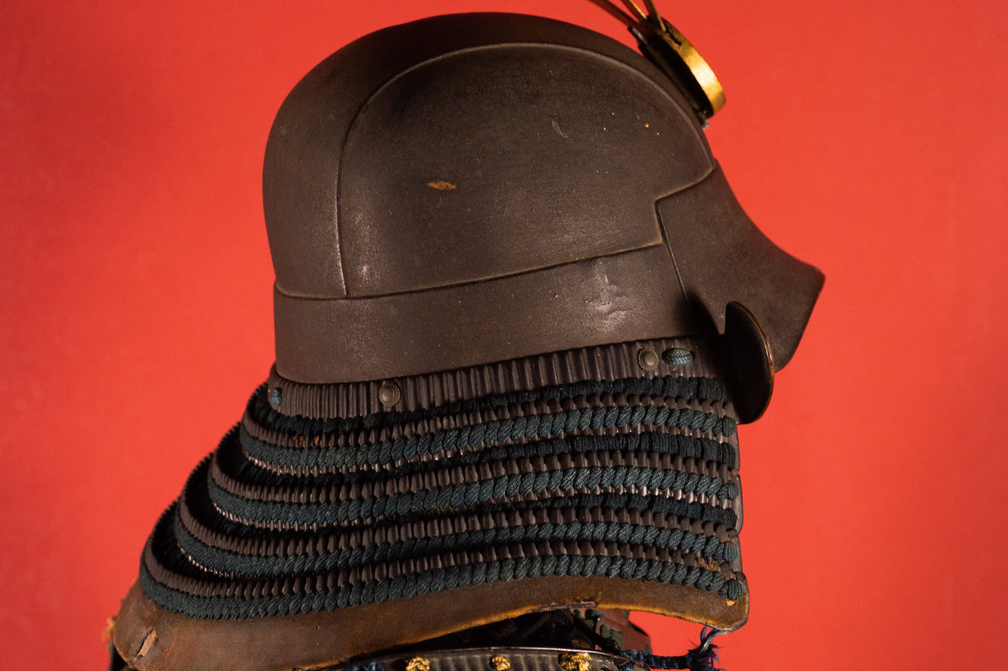 Genuine Samurai Armor Life Size Yoroi w/chest Edo Period Japanese Antique Kabuto