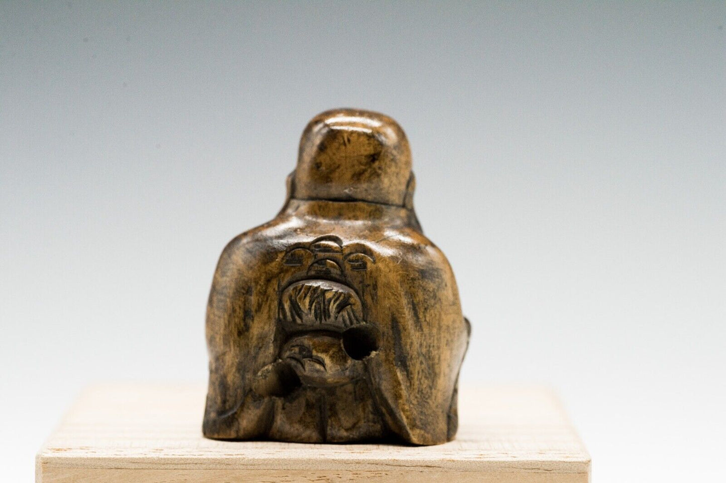 NETSUKE  "Hermit" Sennin Japanese Woodcraft Antique Vintage